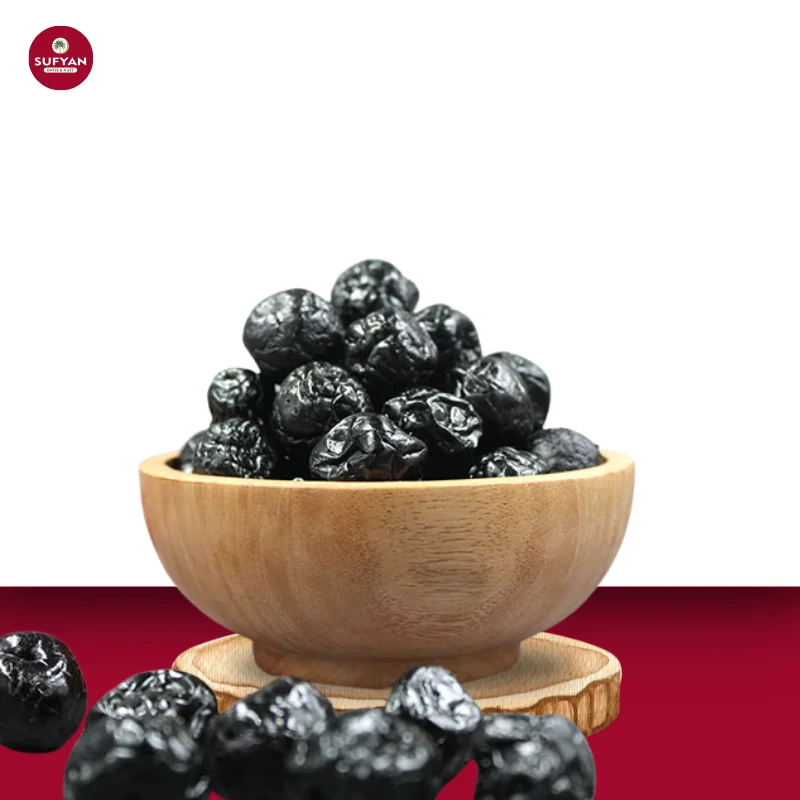 close-shot-of-a-full-bowl-of-juicy-black-berries