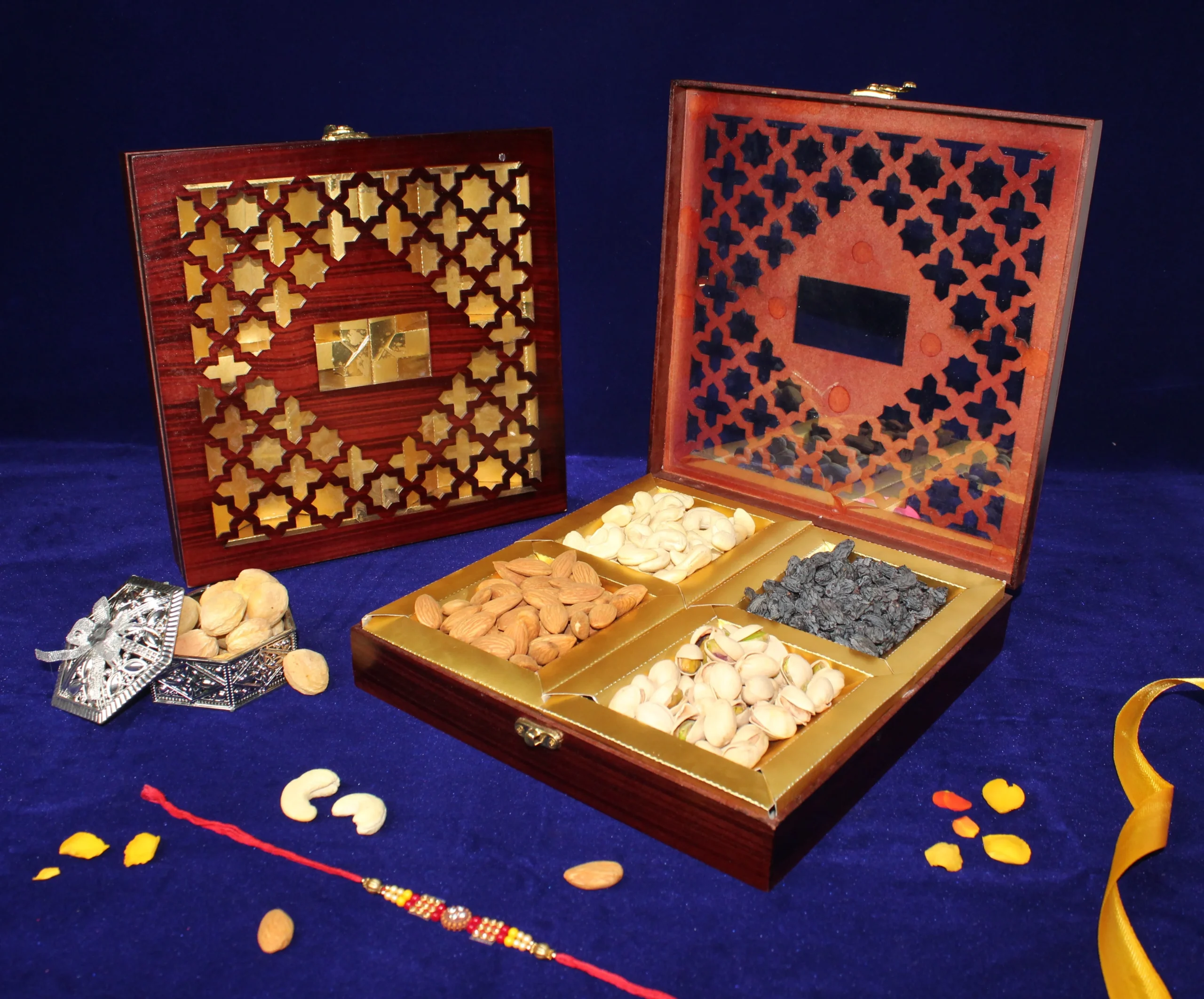 Premium-Wooden-Gift-Box